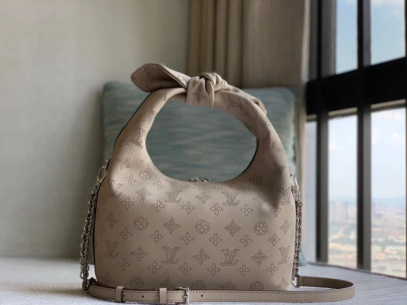 Christian Dior backpacks with a sleek, minimalist silhouetteLouis Vuitton tote bags with a water - resistant coating for outdoor useBoldCollect - LOUIS VUITTON BAGS - 1876