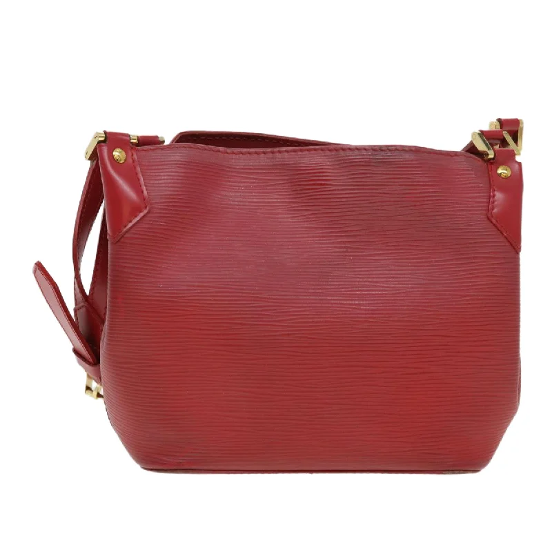 Christian Dior bags with a detachable coin purse insideLadies Louis Vuitton Capucines bags with gold - toned hardwareLOUIS VUITTON Epi Mandala PM Shoulder Bag Red M5889E LV Auth 38972