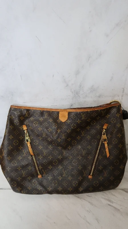 High - fashion Christian Dior bags with a geometric patternLouis Vuitton bags with a zippered interior pocket for better organizationHandbag Luxury Designer By Louis Vuitton  Size: Large