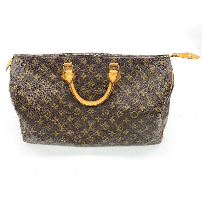 Christian Dior bags with a side - pocket for holding a water bottleLouis Vuitton bags with a front - zip pocket for small items like keysHandbag Luxury Designer By Louis Vuitton  Size: Large