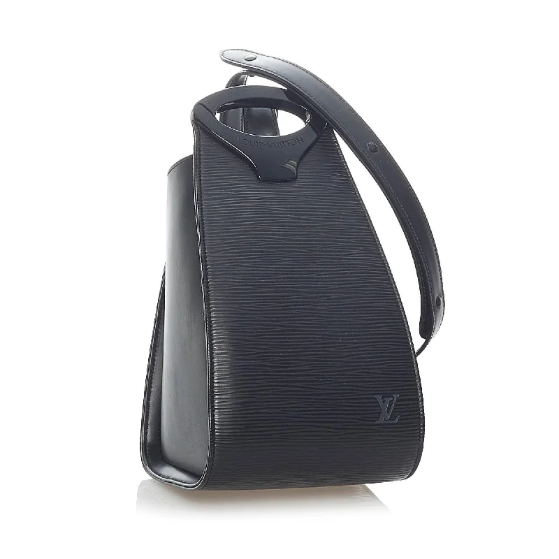 Stylish Christian Dior shoulder bags with a tassel - adorned zipperLouis Vuitton bags with a detachable mirror inside for on - the - go touch - upsLouis Vuitton Epi Minuit (SHG-34554)