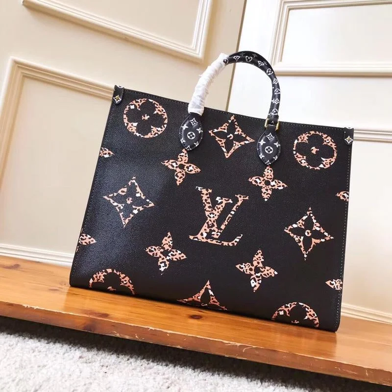 High - fashion Christian Dior bags with a geometric patternLouis Vuitton tote bags with a printed LV logo on the front for brand visibilityBoldCollect - LOUIS VUITTON BAGS - 1234