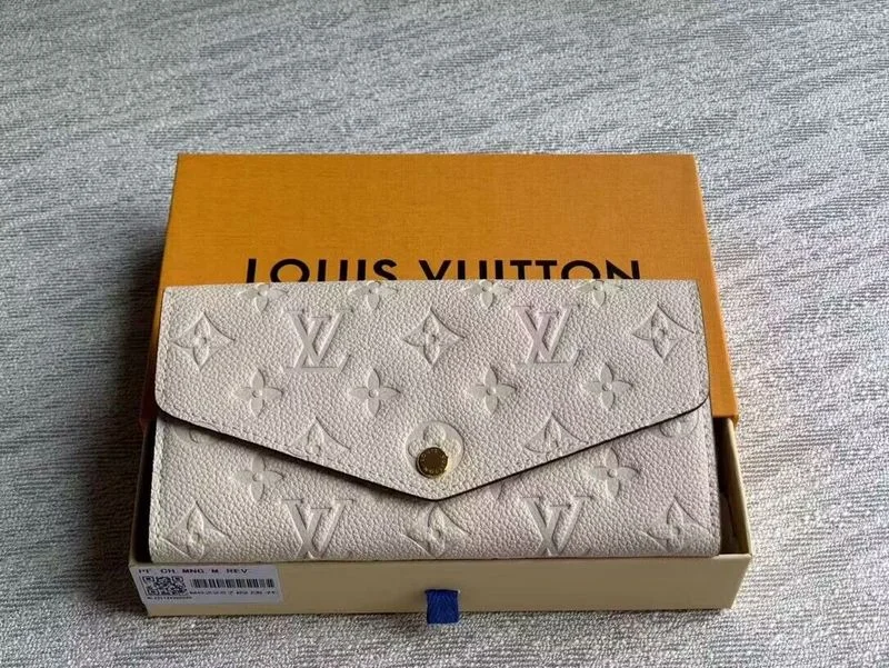 Luxury Christian Dior crossbody bags with a chain - link strapLouis Vuitton crossbody bags with a keychain holder for practicalityBoldCollect - LOUIS VUITTON BAGS - 1144