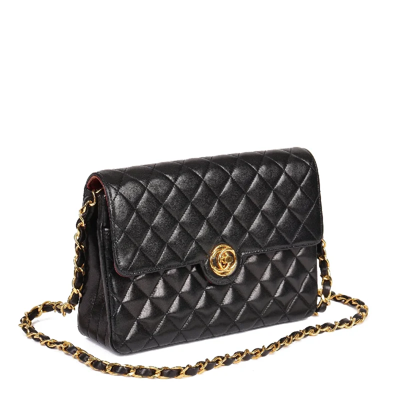 Chanel Classic Flap Bag for Evening PartyChanel Black Quilted Lambskin Vintage Mini Classic Single Flap Bag