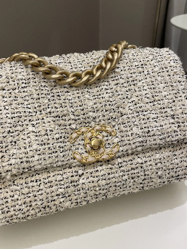 Chanel bags with adjustable chain strapsChanel 19 Flap Bag Cream Tweed