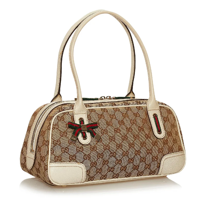 Ladies Gucci shoulder bags with a magnetic - closure flapGucci GG Canvas Princy Shoulder Bag (28680)