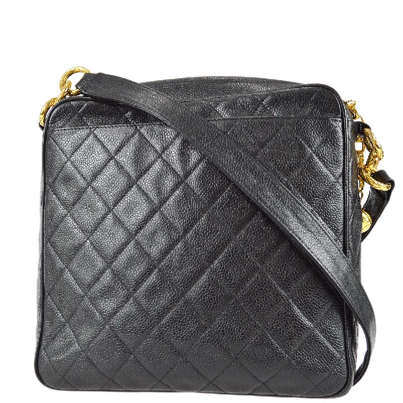 Chanel Lightweight Handbag for Daily ErrandsChanel 1991-1994 Black Caviar Chain Shoulder Bag