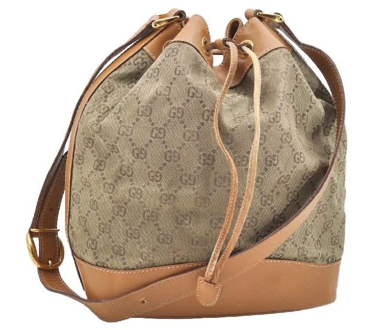 Gucci backpacks for women with a sleek silhouetteAuthentic GUCCI Shoulder Drawstring Bag Purse GG Canvas Leather Beige Junk 6358J