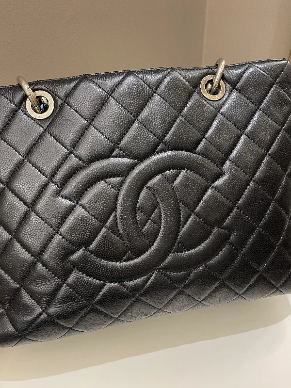 Chanel bags that pair perfectly with any outfitChanel Classic Quilted GST Black Caviar