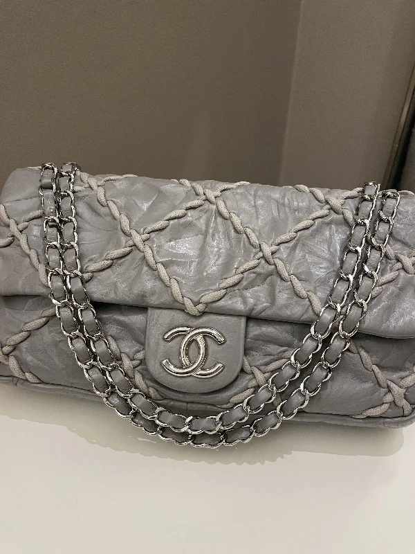 Chanel bags for women with a taste for high fashionChanel Ultra Stitch Flap Grey Age Calfskin