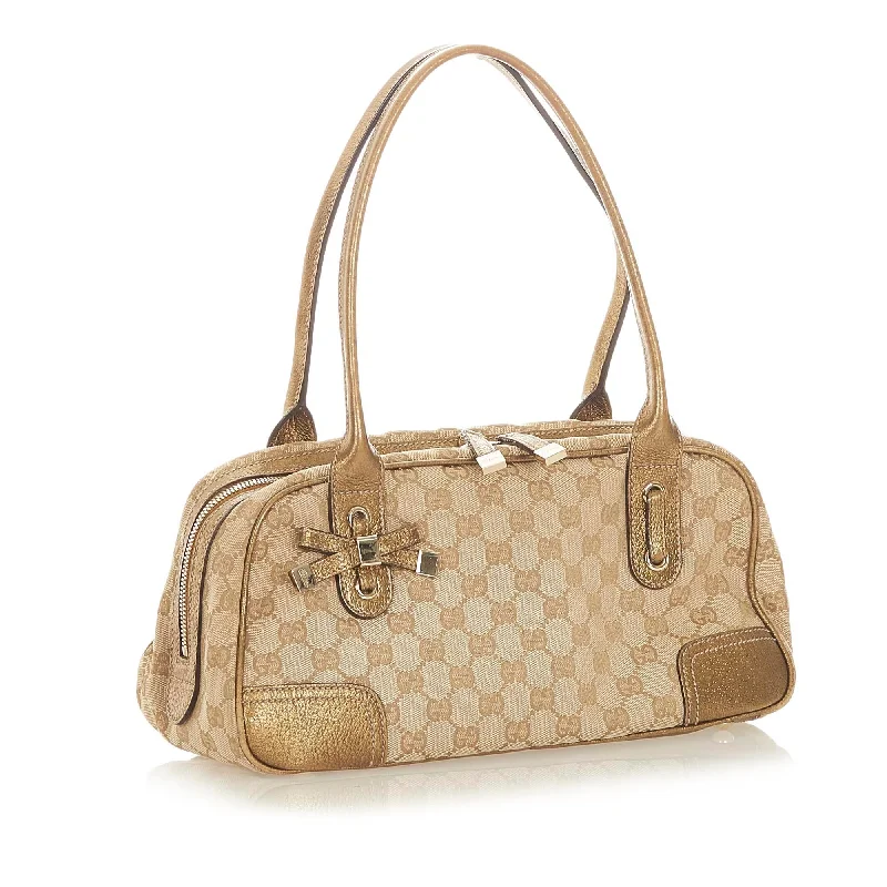 Ladies Gucci shoulder bags with a magnetic - closure flapGucci GG Canvas Princy Shoulder Bag (32158)