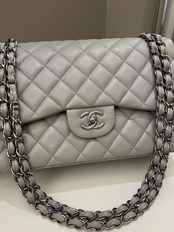 Chanel Vintage Inspired Handbag for Retro LoversChanel Classic Quilted Jumbo Double Flap Grey Lambskin