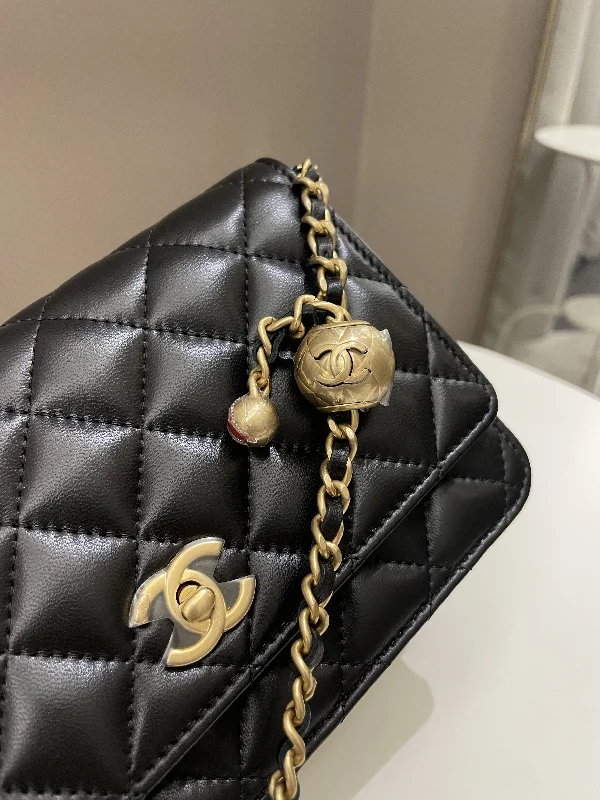 Chanel bags as wedding day accessoriesChanel Quilted Pearl Crush Wallet On Chain Black Lambskin