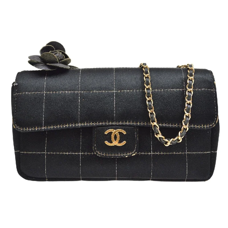 Chanel bags with modern touchesCHANEL 2003-2004 Camellia Choco Bar Chain Shoulder Bag Black Satin