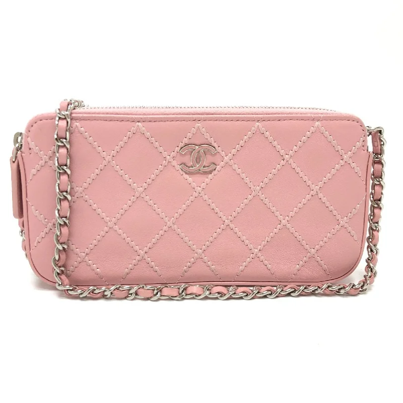 Chanel Handbag with Adjustable Strap for ComfortChanel A82527 CC Mark Chain Wallet Long Wallet Shoulder Bag pink Lining Multicolore/SilverHardware