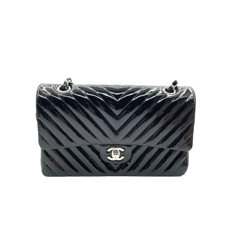 Chanel classicMedium Classic Flap Chevron Patent Black SHW