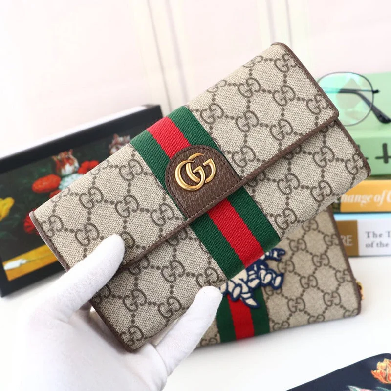 Gucci Marmont bags for women with quilted leather exteriorsGucci   Luxury Bags  850