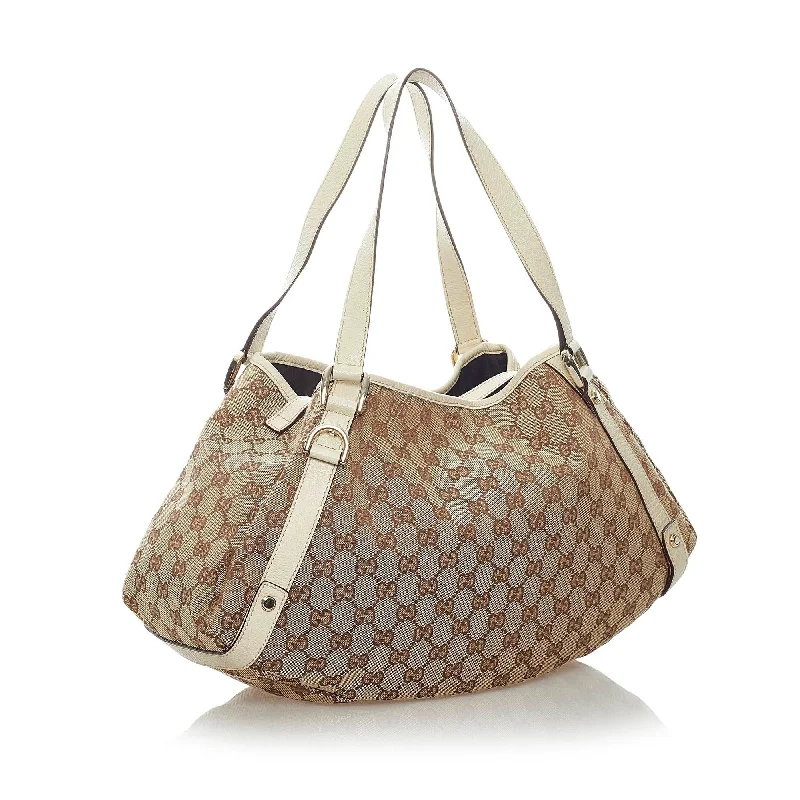 Women Gucci bags with a zippered interior pocketGucci GG Canvas Pelham Shoulder Bag (32763)