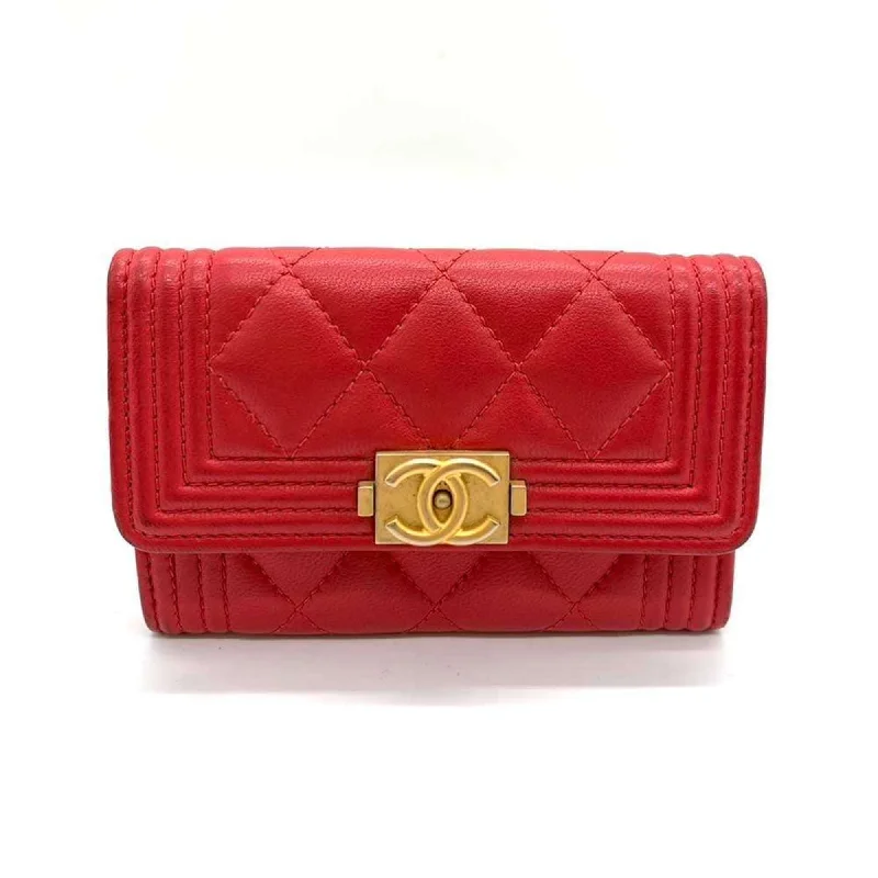 Chanel Lightweight Handbag for Daily ErrandsChanel Accessories Boy Business Card Holder/Card Case Red Matelasse Coco Mark Ladies Lambskin Leather CHANEL