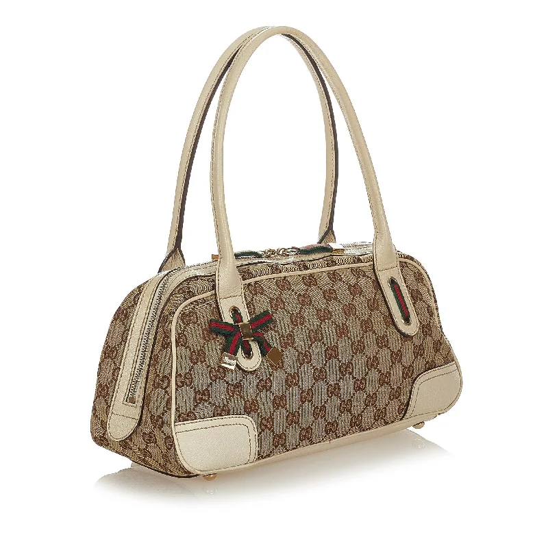 Gucci handbags for women with a patent - leather finishGucci GG Canvas Princy Handbag (25304)