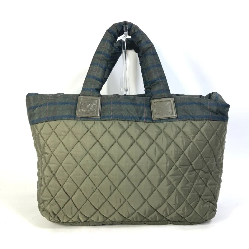 Chanel bags with exclusive seasonal designs and materialsChanel A48611 Quilted shawl Medium Tote Shoulder Bag Check Tote Bag khaki