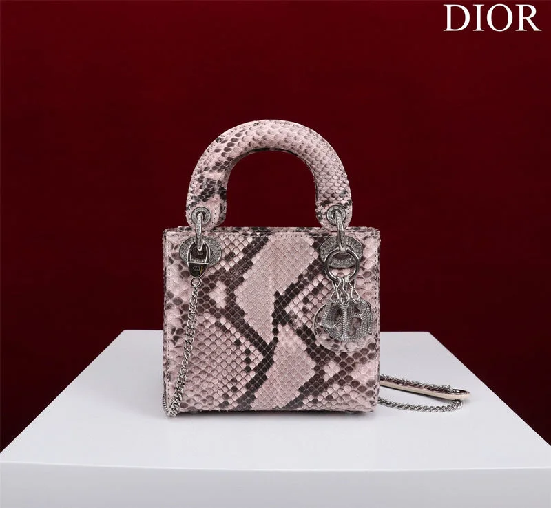 Christian Dior handbags with a removable shoulder strap for versatilityDior Bag