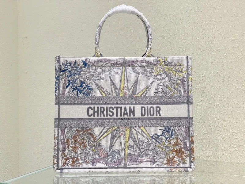 Christian Dior bags with a zip - top closure and multiple compartmentsDior Bag