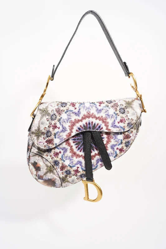 Stylish Christian Dior shoulder bags with a tassel - adorned zipperChristian Dior Womens Saddle Bag