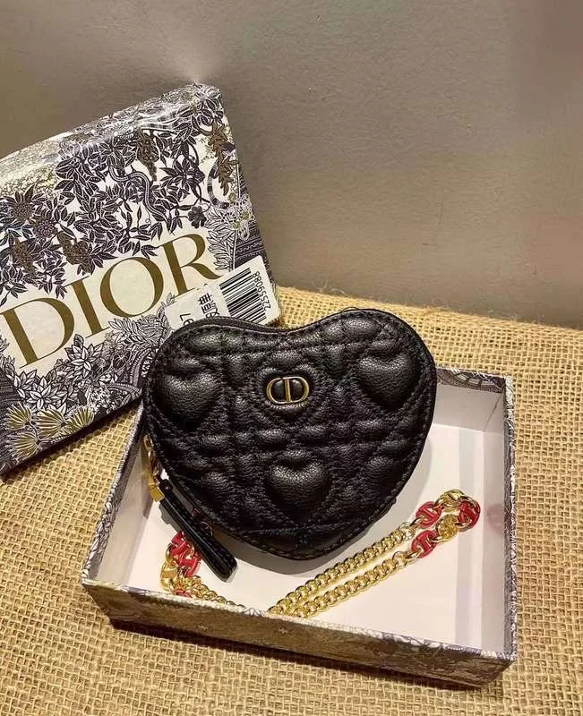 Luxury Christian Dior crossbody bags with a chain - link strapDior Bags -The Arid Bag Shop Bags - 404