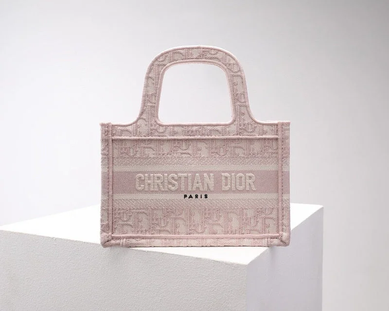 Christian Dior handbags with a back - pocket for quick storageWF - Dior Bags - 231