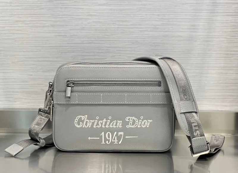 Christian Dior Saddle bags with a distressed leather finishWF - Dior Bags - 244